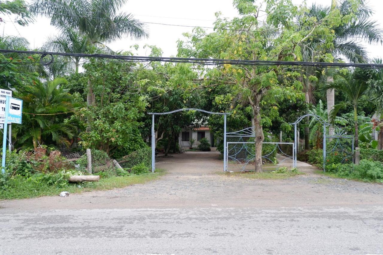 Huong Tram Homestay Ho Da Zewnętrze zdjęcie