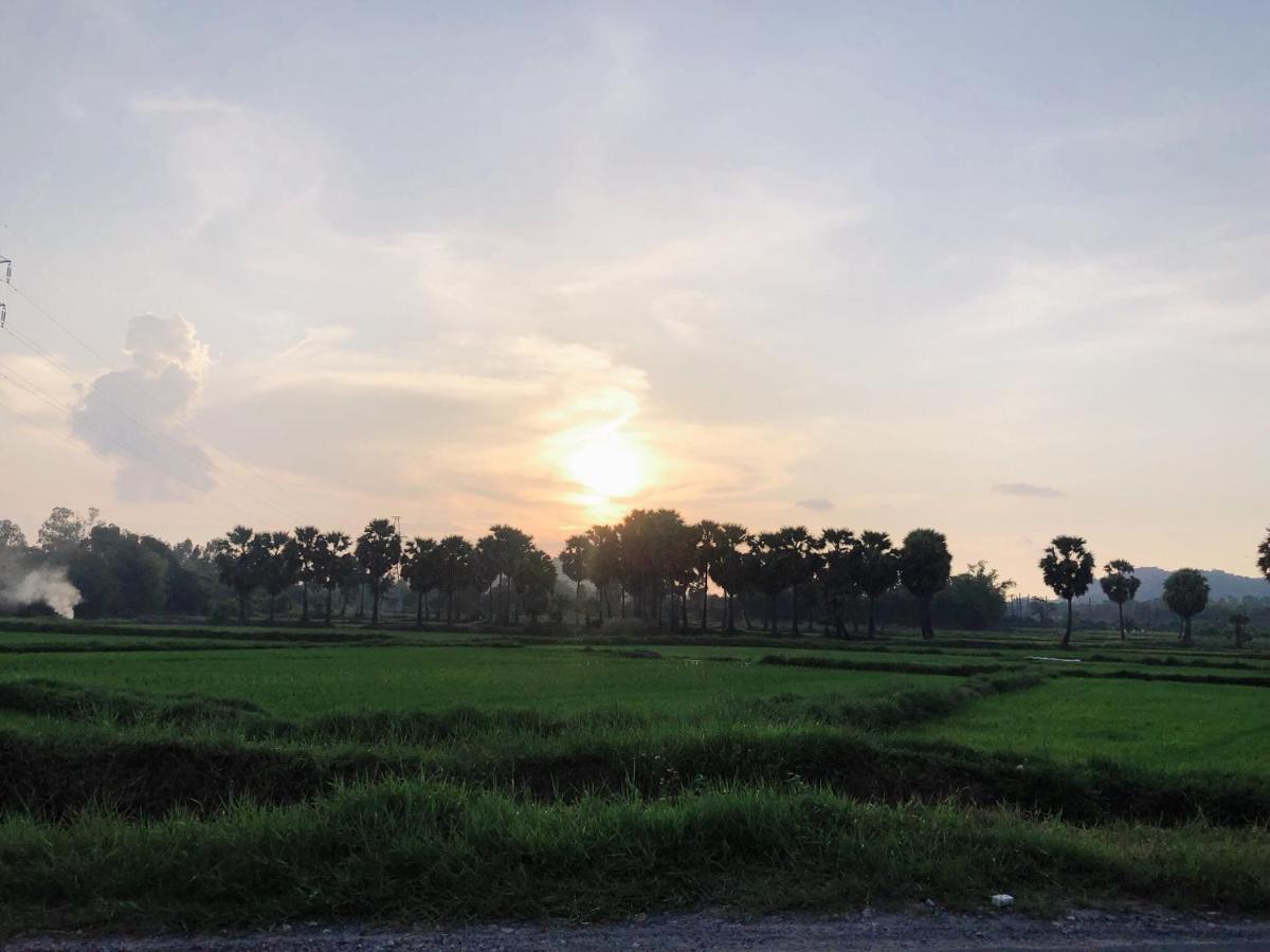 Huong Tram Homestay Ho Da Zewnętrze zdjęcie